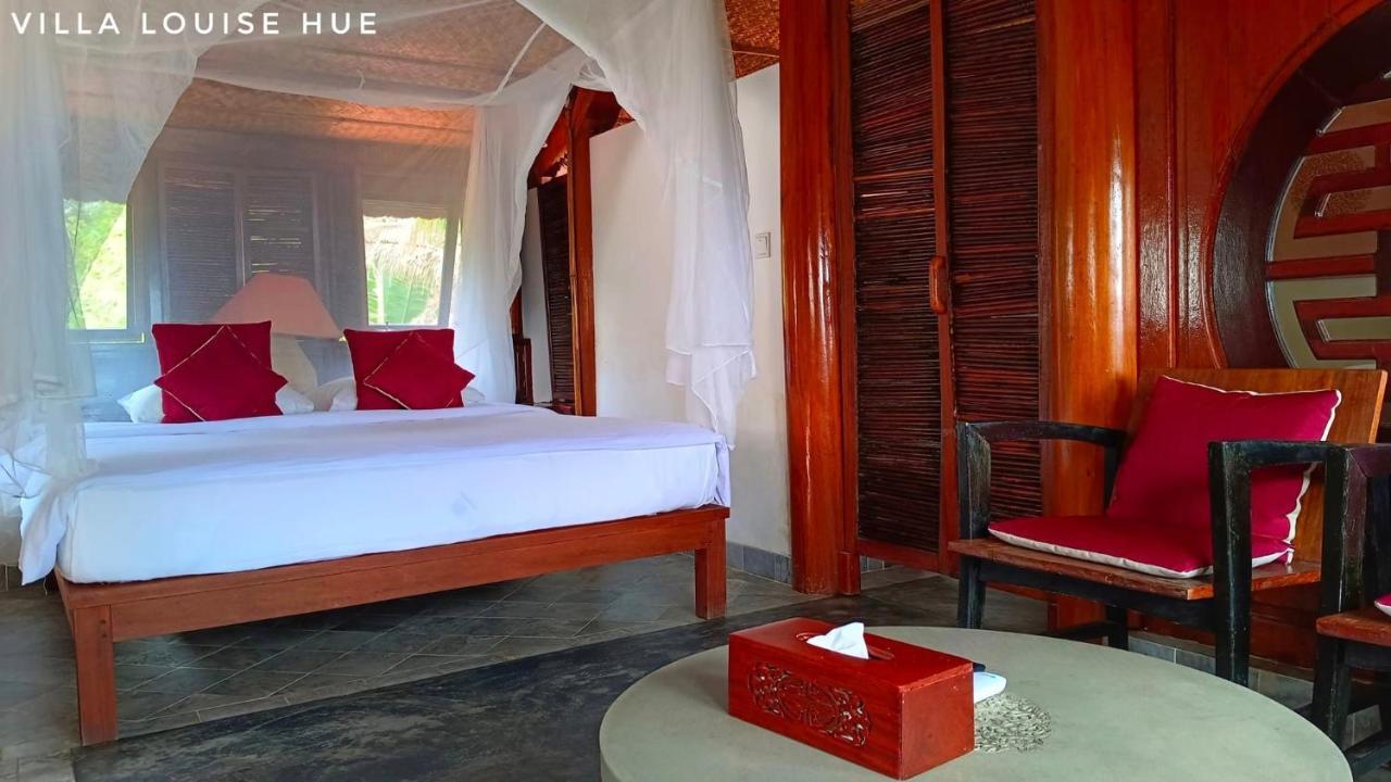 Villa Louise Hue Beach Boutique Hotel Eksteriør bilde