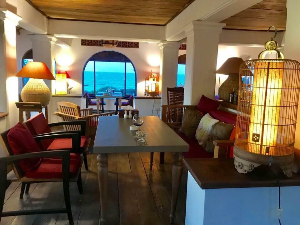 Villa Louise Hue Beach Boutique Hotel Eksteriør bilde